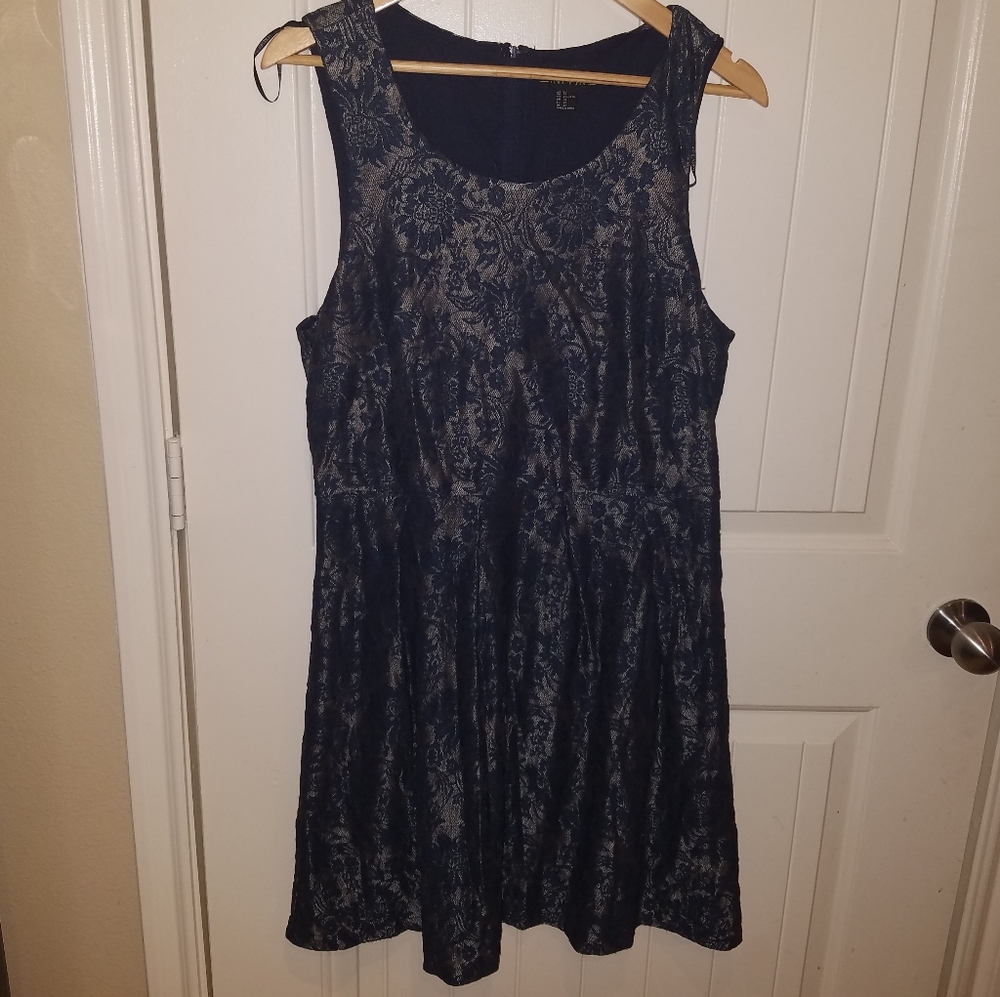 FOREVER 21 PLUS navy and gold sleeveless skater dress size 2x